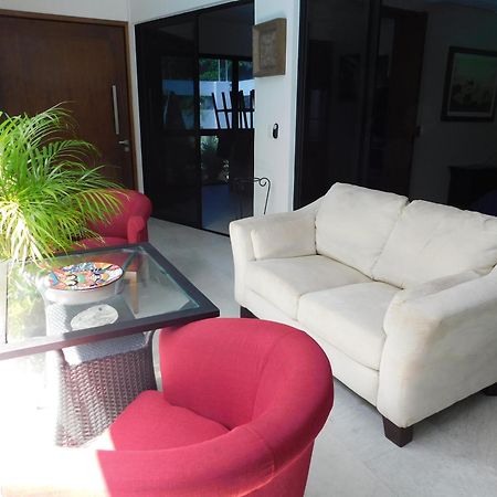 Oasis Urban Retreat Apartment Канкун Екстериор снимка