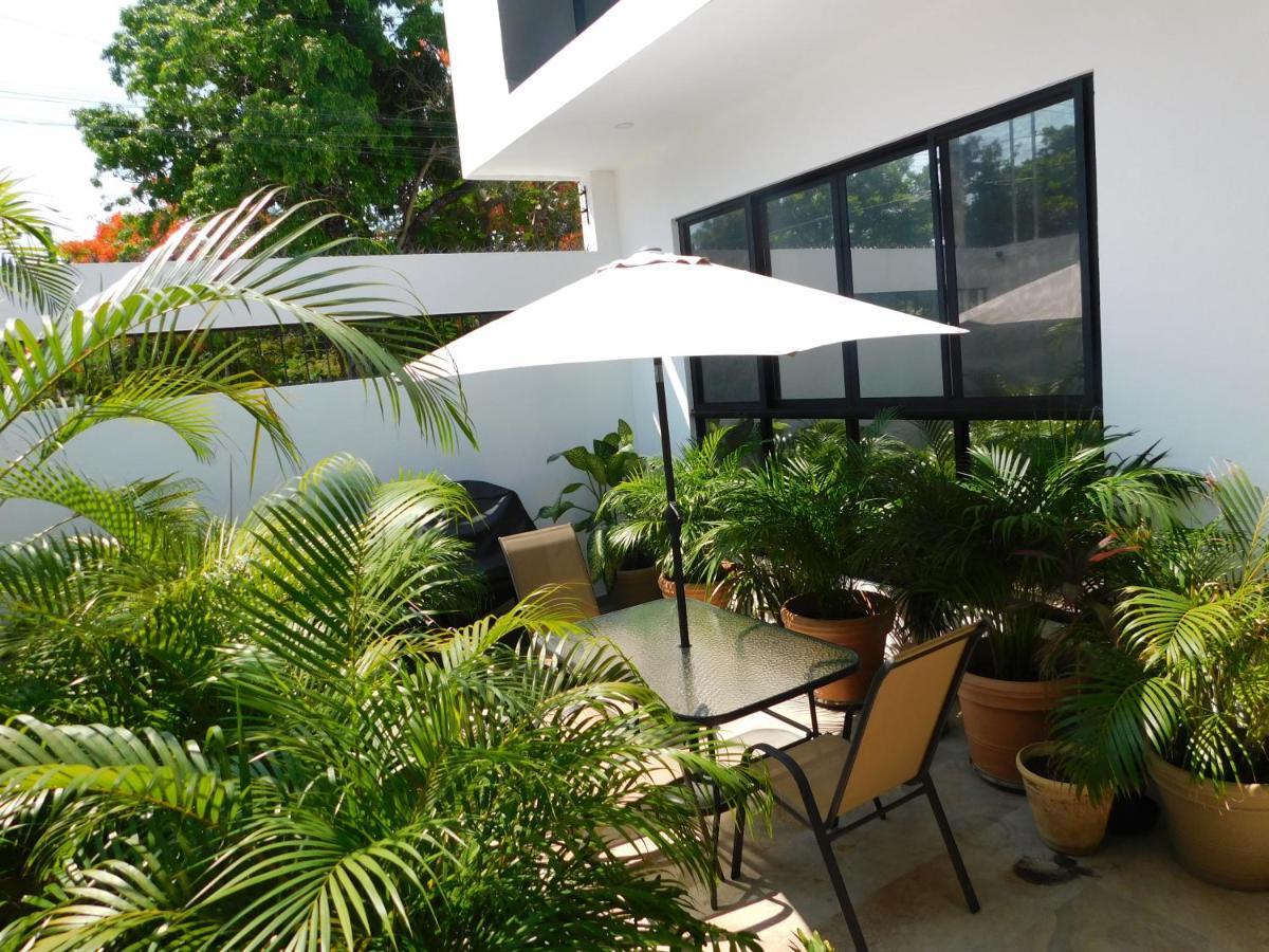 Oasis Urban Retreat Apartment Канкун Екстериор снимка